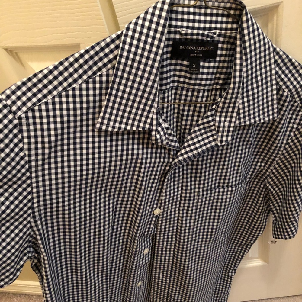Shirt sleeve button down banana republic shirt